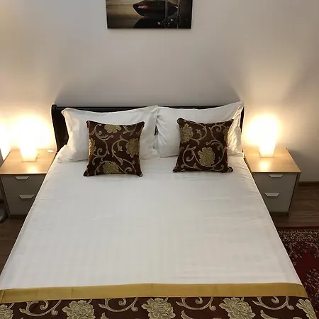 Carol City Park Apartment Bucharest