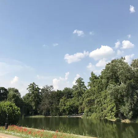 Carol City Park * ブカレスト